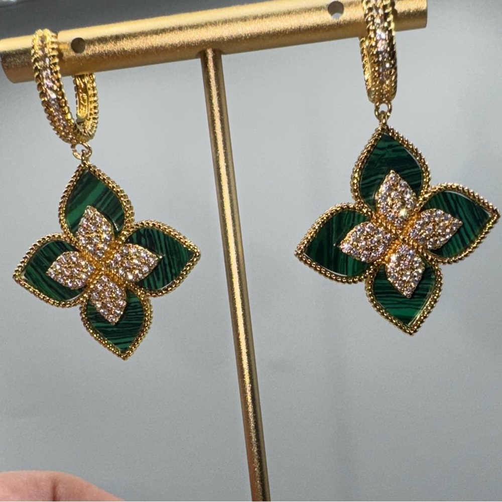 Malachite Flower Dangle Earrings - image 5